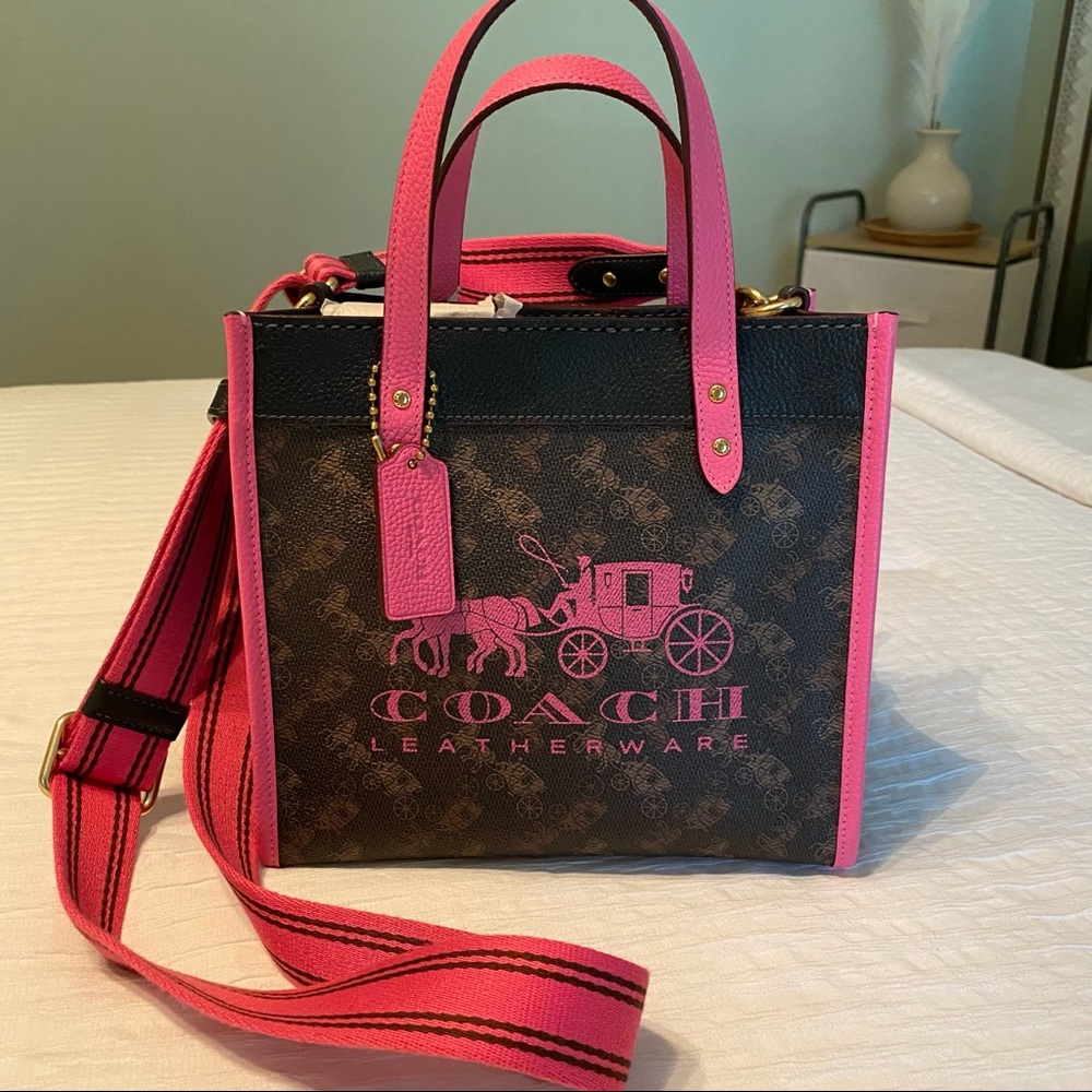 Coach Field Tote 22
